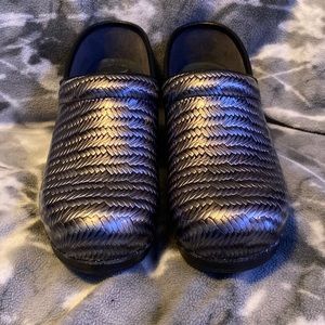 Metallic Herringbone Danskos